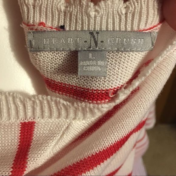 Heart N Crush Red White Stripes Round Neck Long Bell Sleeves Tops Large‎ - Picture 3 of 3